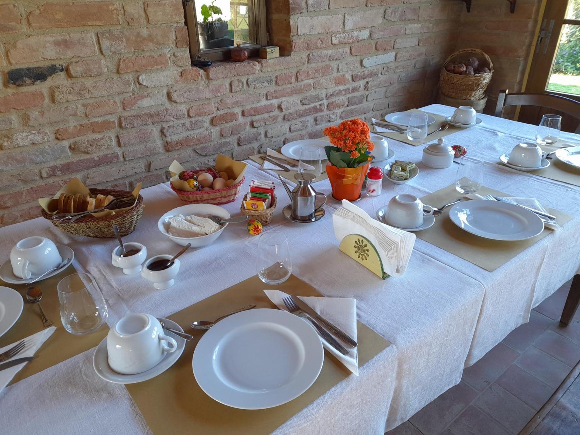 Il Querciolo - Azienda Biologica, Agriturismo E Cantina Marciano della Chiana Eksteriør billede