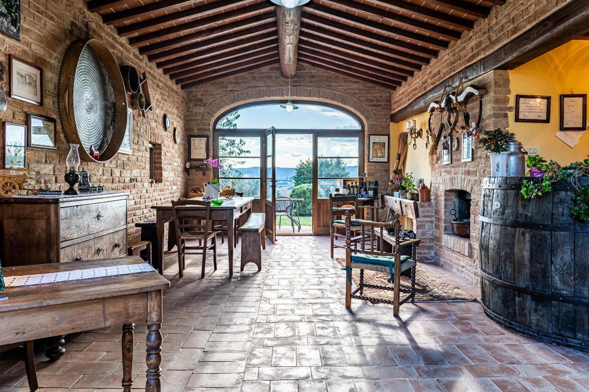 Il Querciolo - Azienda Biologica, Agriturismo E Cantina Marciano della Chiana Eksteriør billede