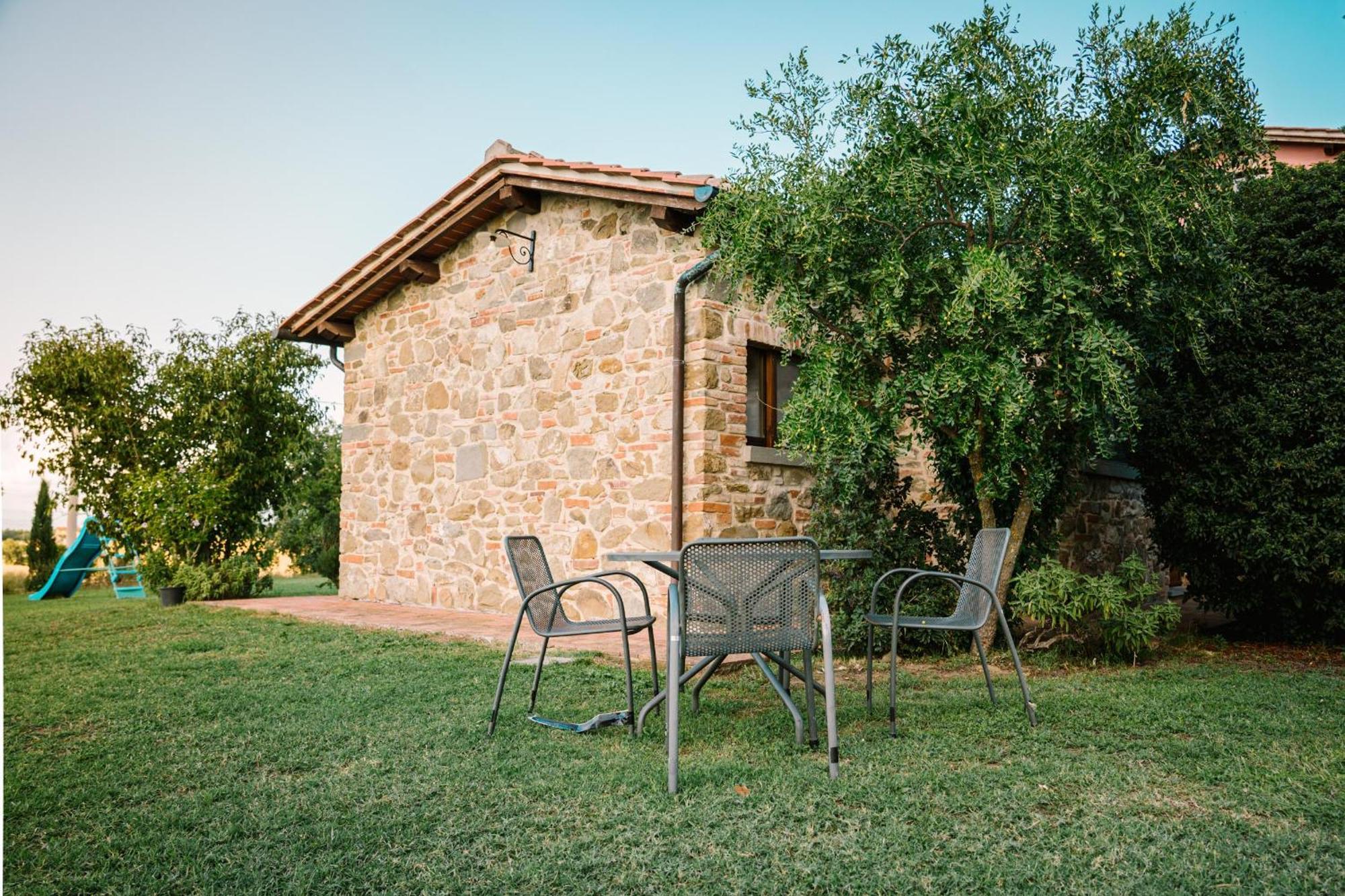 Il Querciolo - Azienda Biologica, Agriturismo E Cantina Marciano della Chiana Eksteriør billede